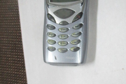 Мобільний телефон "Ericsson R600", б/в