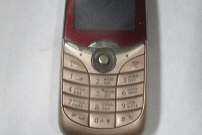 Мобільний телефон "Motorola C650", б/в