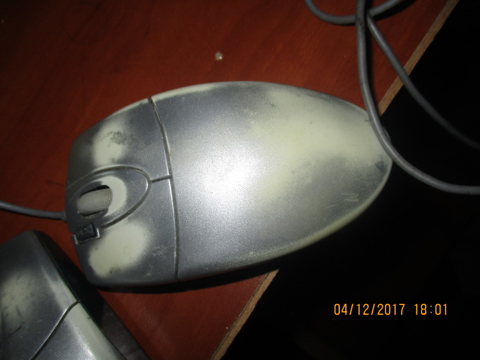 Комп'ютерна мишка, сірого кольору, б/в