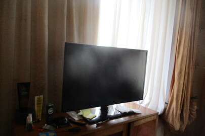 Телевізор "Samsung", модель: UE32F5300AK, чорного кольору, б/в
