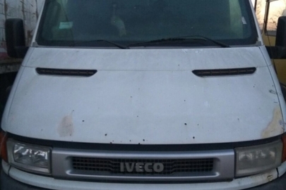 Вантажний автомобіль IVECO 65C15, ДНЗ: СА3820ВЕ, № кузову: ZCFC65A0005416493, 2002 р.в., білого кольору