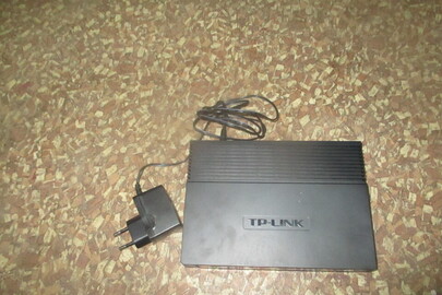 Мережевий комутатор TP-LINK, NL-SF1016D, в кількості 1 шт.