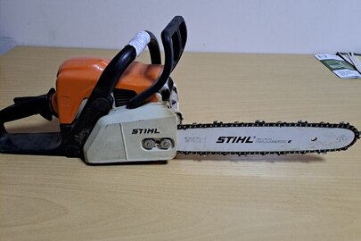 Бензопила марки Stihl модель MS180, б\в