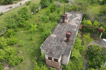 Насосна станція технічної води (інв.№ 102), загальною площею 236,7 кв.м., та насосна станція ІІ підйому (інв.№ 107), загальною площею 160,4 кв.м., за адресою: м. Запоріжжя, вул. Випробувачів, буд. 10