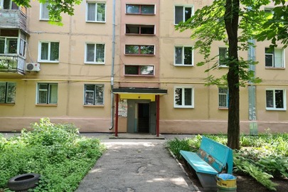 Однокімнатна квартира, загальною площею 28,5 кв.м., за адресою: м. Запоріжжя, вул. Полякова, буд. 13А, кв. 46А