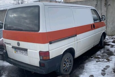 Автомобіль вантажний VOLKSWAGEN TRANSPORTER, 2000 р.в., ДНЗ АХ1346СХ, № кузова: WV1ZZZ70ZYH115475