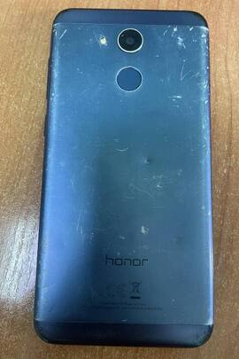 Конфіскація майна за рішенням суду  : мобільний телефон марки HONOR, б/в