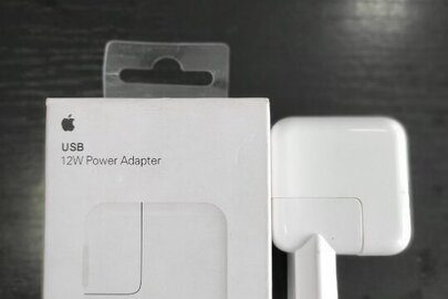 Адаптер Apple USB потужністю 12 Вт