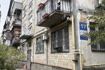 Двокімнатна квартира № 61, загальною площею 44,5 кв.м., що знаходиться за адресою: м.Київ, вулиця Анатолія Солов'яненка (Бойченка Олександра), будинок 17