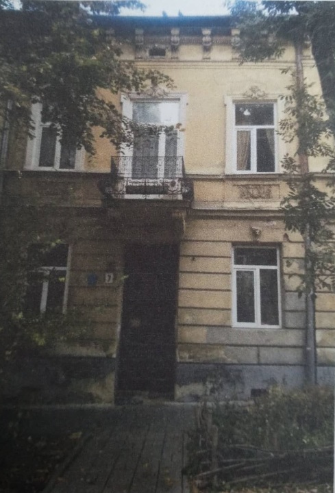 Однокімнатна квартира загальною площею 34.6 кв.м., за адресою: м. Львів, вул. Круп'ярська, буд.7, кв.8