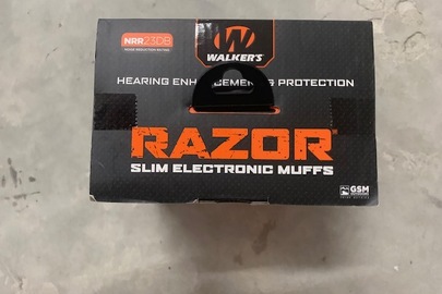 Навушники з маркуванням RAZOR SLIM ELECTRONIC MUFFS GWP-RSEM-FDE у кількості 15 шт, нові