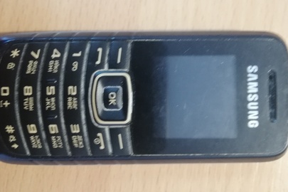 Мобільний телефон SAMSUNG