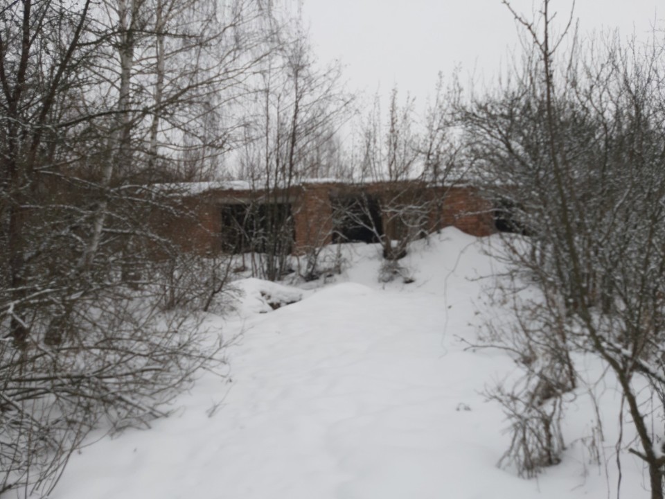 Комплекс будівель загальною площею 506.4 кв.м., за адресою: Житомирська обл., Хорошівський  район, с. Поромівка, хутір кар'єр 