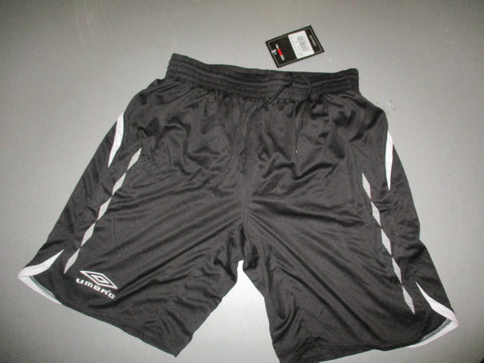 Шорти UMBRO TEAM ONE LOVE різних розмірів - 24 шт.