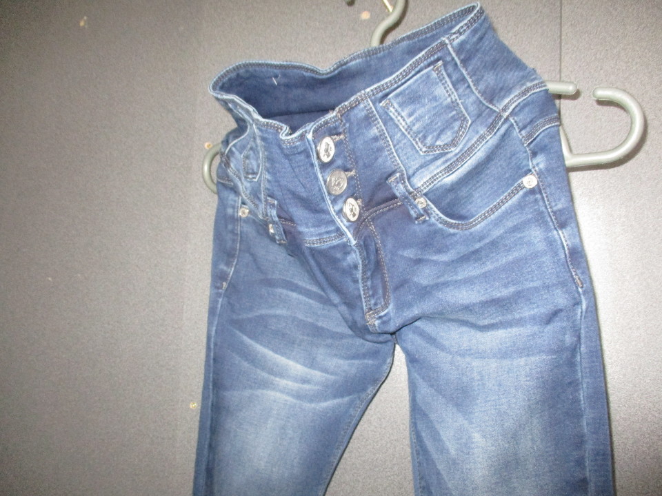 Джинси жіночі в обтяжку, різного кольору, 