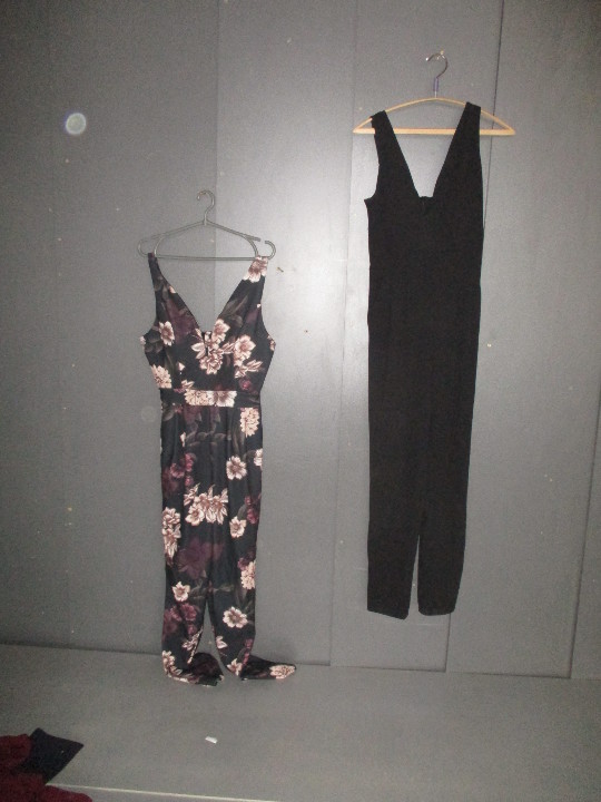  Комбінезон жіночий «FLOYD» (різного кольору та фасону, тканина має пошкодження) - 15 шт.