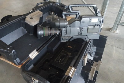 Відеокамера Sony Betacam SP (50), сірого кольору, б/в, 1 шт.