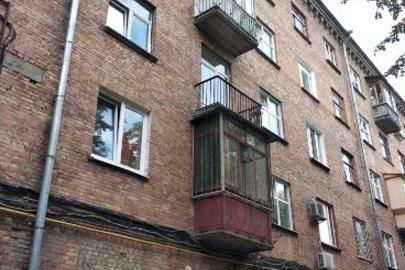 ІПОТЕКА: Трикімнатна квартира № 103, загальною площею 67.10 кв.м., що знаходиться за адресою: м. Київ, бульвар Дружби Народів, 7