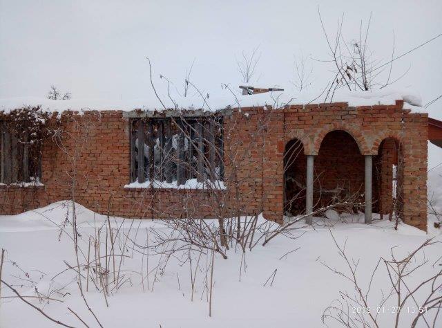 Житловий будинок з господарськими будівлями загальною площею 78.4 кв.м. та земельна ділянка площею 0.094 га, К/Н 3225510100:08:047:0108, за адресою: Київська обл., Яготинський р-н, м. Яготин, провулок Короленка, 11