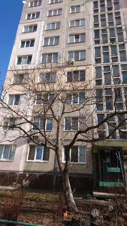 ІПОТЕКА: Двокімнатна квартира № 22, загальною площею 45.1 кв.м., за адресою: м. Київ, вул. Кубанської України (колишня Маршала Жукова), 53