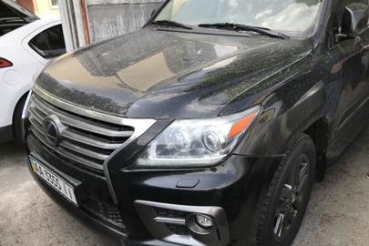 Транспортний засіб Lexus LX 570, 2013 року випуску, №. кузова JTJHY00W404132510, ДНЗ: АА3355ІІ