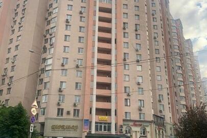 ІПОТЕКА: трикімнатна квартира, загальною площею 118,80 кв.м., житловою площею 65,50 кв.м., що знаходиться за адресою: м. Київ, вул. Миколи Голего (Лебедєва-Кумача), будинок 5, квартира 316
