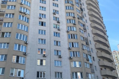 ІПОТЕКА: однокімнатна квартира, загальною площею 57,10 кв.м., житловою площею 18,60 кв.м., що знаходиться за адресою: м. Київ, вул. Урлівська, будинок 11/44, квартира 353
