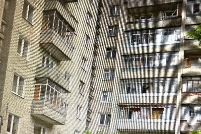 Трикімнатна квартира загальною площею 69,2 кв.м, що розташована за адресою: Львівська область, м.Львів, вул. Кульпарківська, будикок 141, квартира 149