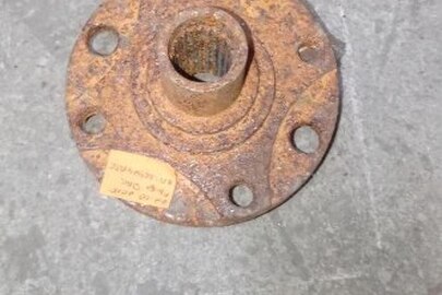 Ступиця задня 40, 1 шт., б/в