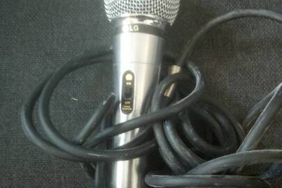 Мікрофон вокальний провідний "LG ACC-M900K"