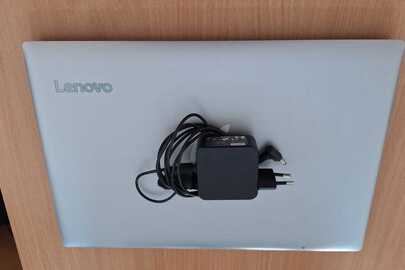 Конфіскація майна за рішенням суду: ноутбук марки «Lenovo» Ideapad, стан б/в  - 1 шт., ноутбук марки «Acer», стан б/в  - 1 шт., жорсткий диск об'ємом пам’яті 500 GB, марки «Seagate» - 1шт.