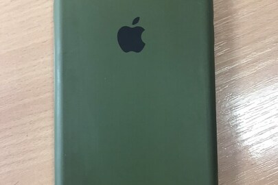 Силіконовий чохол з мікрофіброю на iPhone 7+/8+ зеленого кольору