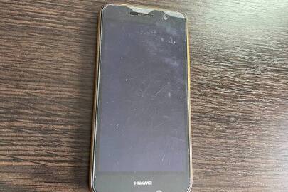 Конфіскація за рішенням суду мобільний телефон марки "Huawei" imei 1: 8641920330767065, imei 2: 864192035767060, б/в