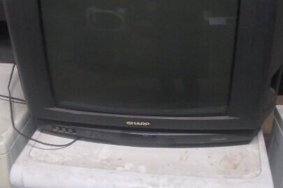 Телевізор SHARP, чорного кольору, модель FNI№F707515231