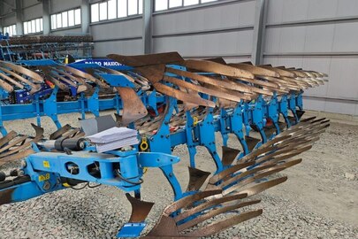 Плуг оборотний напівнавісний Lemken Diamant 11VOF 8+1L 100, заводський № 438962, 2017 року випуску
