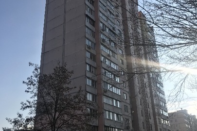 ІПОТЕКА. Однокімнатна квартира, загальною площею 40,7 кв.м. та житловою 16,3 кв.м., що розташована за адресою: м. Київ, вул. Автозаводська, буд. 43, кв. 6