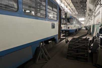 Самохідний трамвайний вагон ТЗ із зовнішнім джерелом електроживлення для колії завширшки 1435 мм, рік випуску 1987, інвентарний номер 1001, заводський номер кузова 176950