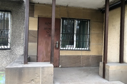 Нежитлове приміщення № 32, загальною площею 65,8 кв.м., за адресою: Дніпропетровська область, місто Кам'янське, пр. Стуса Василя, буд. 20