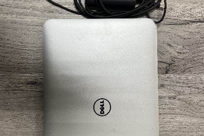 Конфісковане майно за рішенням суду: ноутбук моделі DELL, SN:7G2QFT1, б/в