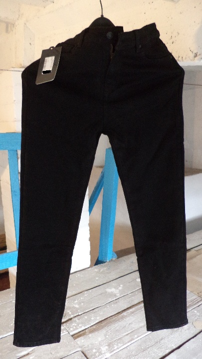 Джинси NEW JEANS, жіночі, розмір 29, код 10769 у кількості 1 штука, без ознак використання