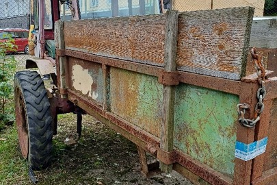 Конфісковане майно за рішенням суду:КТЗ трактор марки Т-16,номер шасі-ХТЗ СШ20.37.101.к.б, без державної реєстрації