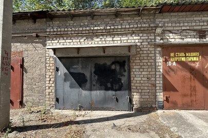 Гараж, загальною площею 22.6 кв.м., за адресою: Запорізька обл., м. Запоріжжя, проспект Соборний, будинок 145 / вулиця Новицького Якова, будинок 10, гараж 9
