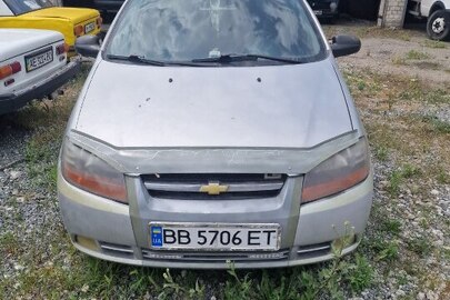 Транспортний засіб - автомобіль марки Chevrolet, модель Aveo, 2005 року випуску, VIN - Y6DSF69YE6B508606 / KL1SF69YE6B508606, тип - загальний легковий седан - В, реєстраційний номер BB5706ET, колір - сірий.