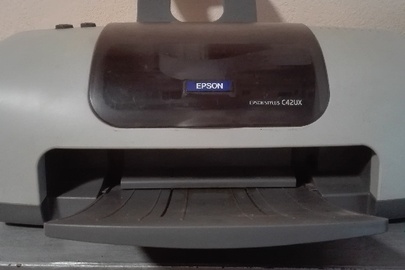  Кольоровий струйний принтер EPSON STYLUS C42UX, модель В161В