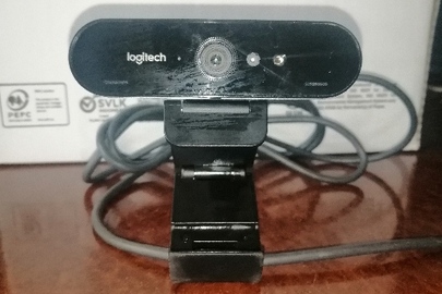 Конфісковане майно за рішенням суду: Веб-камера Logitech BRIO, б/в