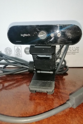 Конфісковане майно за рішенням суду: Веб-камера Logitech BRIO, б/в