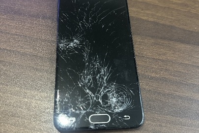 Конфісковане майно: мобільний телефон марки марки «Samsung» в корпусі чорного кольору, ІМЕІ відсутній (заблокований), б/в