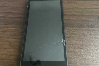 Конфісковане майно: мобільний телефон марки "TECNO", в корпусі чорного кольору, IMEІ встановити не вдалось, б/в