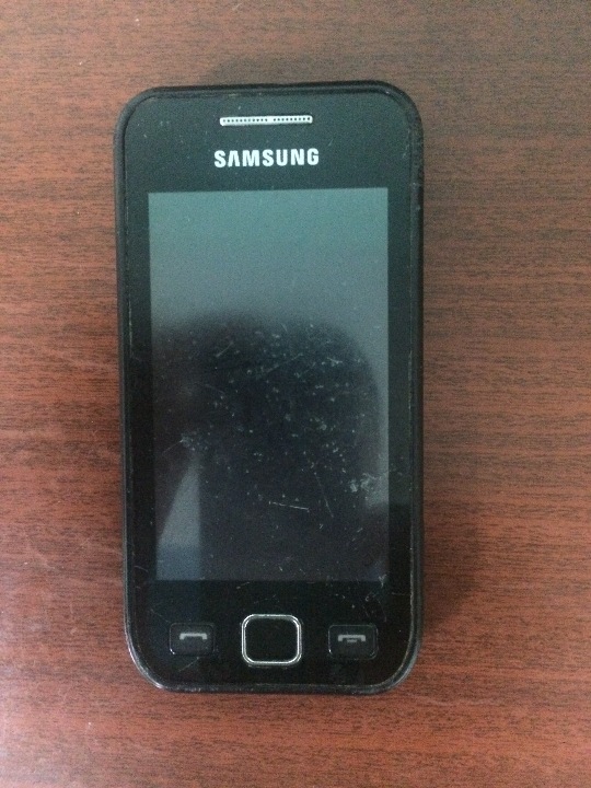 Мобільний телефон марки «Samsung GT-S5250», IMEI: 352181/04/189201/1, б/в