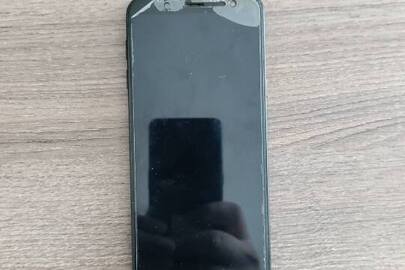 Мобільний телефон марки «Samsung J600 F/DS», із карткою оператора мобільного зв’язку ПрАТ «Київстар», серійний номер ІМЕІ 1: 356421090720200; ІМЕІ 2: 356422090720208 з силіконовим чохлом, бувший у використанні